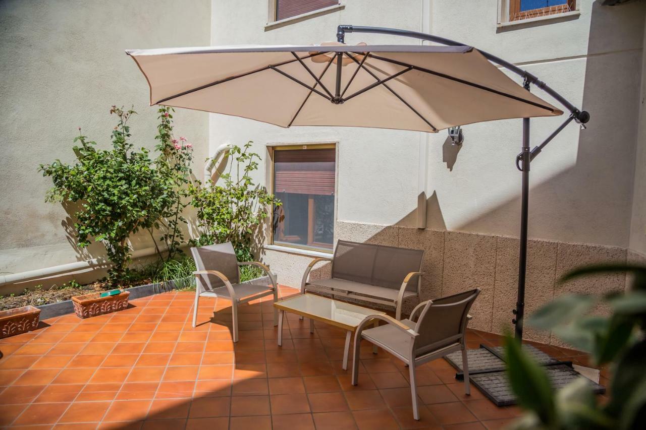 B&B Cortile Aurora Bronte Ngoại thất bức ảnh