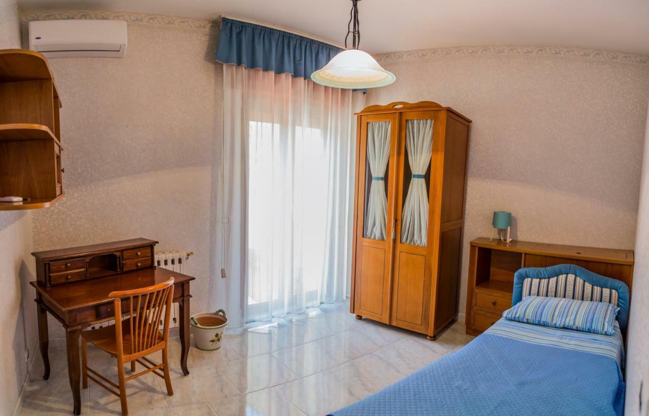 B&B Cortile Aurora Bronte Ngoại thất bức ảnh